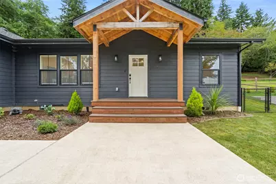 763 Harrison Avenue, Raymond, WA 98577 - Photo 4