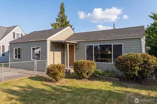 347 Colorado St, Longview, WA 98632 - Photo 1