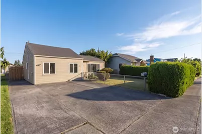 347 Colorado Street, Longview, WA 98632 - Photo 2
