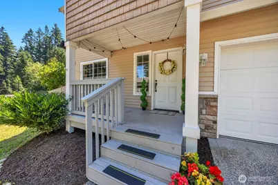 1926 189th Street SW, Lynnwood, WA 98036 - Photo 2
