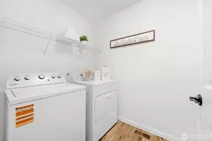 1926 189th St SW, Lynnwood, WA 98036 - Photo 16