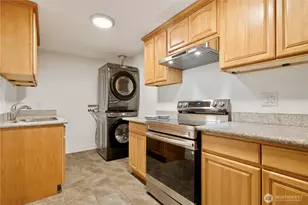110 174th Pl, Bellevue, WA 98008 - Photo 36