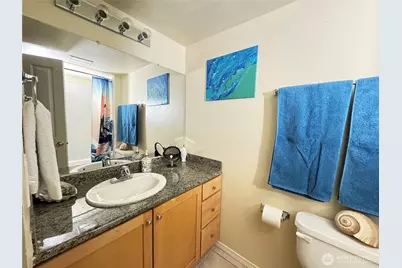 300 10th Avenue #B305, Seattle, WA 98122 - Photo 24