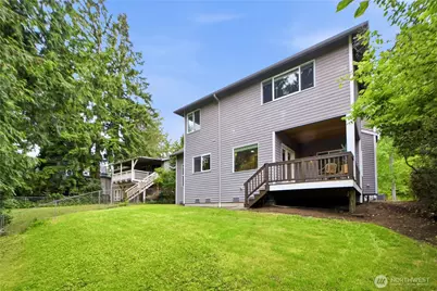 10115 NE 24th St, Bellevue, WA 98004 - Photo 34
