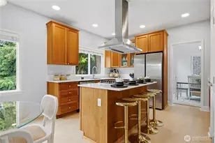 10115 NE 24th St, Bellevue, WA 98004 - Photo 10