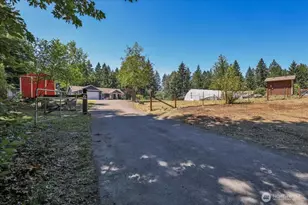 7911 300th St Ct S, Roy, WA 98580 - Photo 36