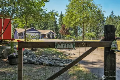 7911 300th Street Ct S, Roy, WA 98580 - Photo 2