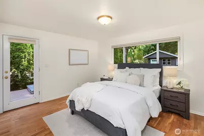 7061 NE 137th Street, Kirkland, WA 98034 - Photo 10