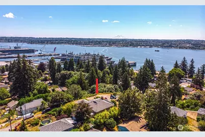 605 S Charleston Avenue, Bremerton, WA 98312 - Photo 2