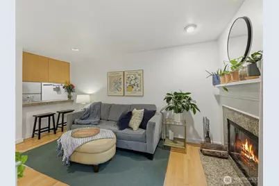 301 W Raye Street #201, Seattle, WA 98119 - Photo 8