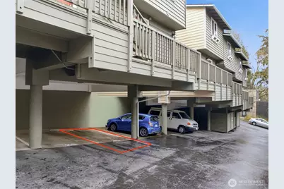 301 W Raye Street #201, Seattle, WA 98119 - Photo 30