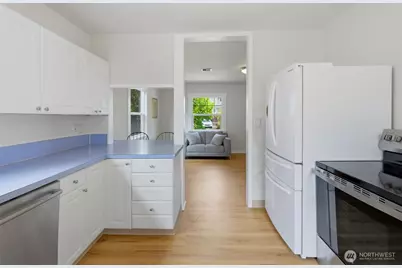 1010 N Pine Street, Tacoma, WA 98406 - Photo 14