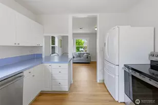 1010 N Pine St, Tacoma, WA 98406 - Photo 14
