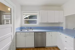 1010 N Pine St, Tacoma, WA 98406 - Photo 12