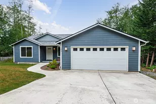 183 Rainier Ln, Port Ludlow, WA 98365 - Photo 2