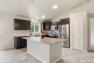 183 Rainier Ln, Port Ludlow, WA 98365 - Photo 6