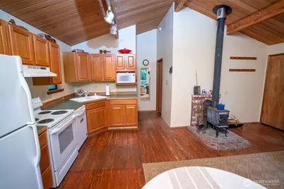 321 N Wynoochee Drive, Hoodsport, WA 98548 - Photo 12