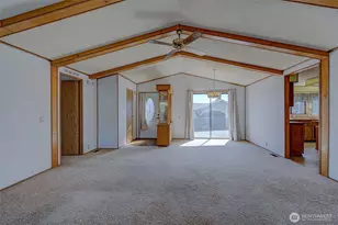 1308 Glacier Pl, Wenatchee, WA 98801 - Photo 4