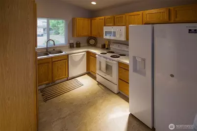 15207 Carter Loop SE, Yelm, WA 98597 - Photo 10
