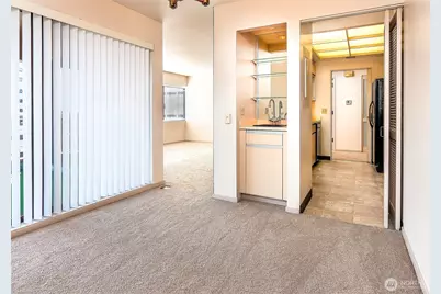 1301 Spring Street #8C, Seattle, WA 98101 - Photo 18