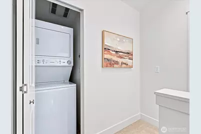 2106 E Terrace Street, Seattle, WA 98122 - Photo 18