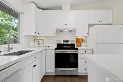 13232 NE 130th Place, Kirkland, WA 98034 - Photo 12
