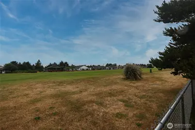 243 Octopus Avenue NE, Ocean Shores, WA 98569 - Photo 20