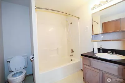 243 Octopus Avenue NE, Ocean Shores, WA 98569 - Photo 14