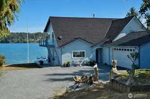 5341 S Bercot Rd, Freeland, WA 98249 - Photo 2