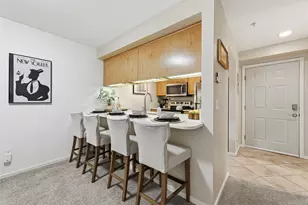 12345 Roosevelt Way NE, Seattle, WA 98125 - Photo 16