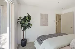 12345 Roosevelt Way NE, Seattle, WA 98125 - Photo 26