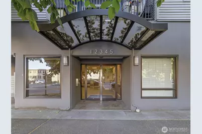 12345 Roosevelt Way NE #310, Seattle, WA 98125 - Photo 4