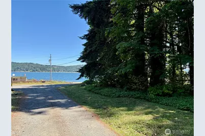 23501 N US Highway 101, Hoodsport, WA 98548 - Photo 18