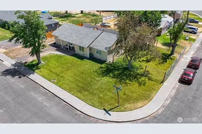 1232 Arlington Drive, Moses Lake, WA 98837 - Photo 6