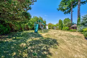 1920 Parkview Dr NE, Tacoma, WA 98422 - Photo 30