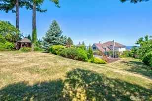 1920 Parkview Dr NE, Tacoma, WA 98422 - Photo 4