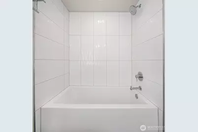 1810 NW 85th Street, Seattle, WA 98117 - Photo 14