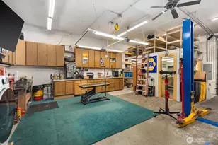 20533 SE 330th St, Auburn, WA 98092 - Photo 30