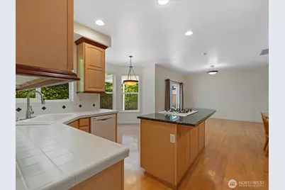 7850 123rd Avenue NE, Kirkland, WA 98033 - Photo 6