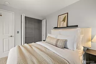 1300 University St, Seattle, WA 98101 - Photo 10