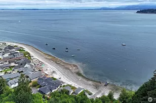 305 Baker Way, Camano Island, WA 98282 - Photo 4