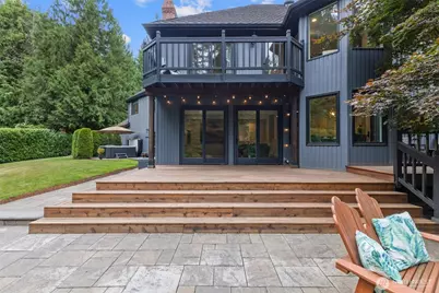 1017 221st Avenue SE, Sammamish, WA 98075 - Photo 16