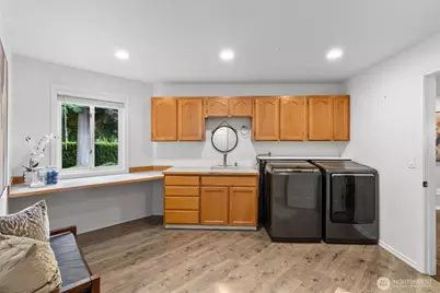 1017 221st Avenue SE, Sammamish, WA 98075 - Photo 18