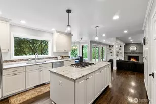1017 221st Ave SE, Sammamish, WA 98075 - Photo 14