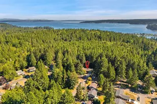 7685 NE Harbor View Dr, Poulsbo, WA 98370 - Photo 36
