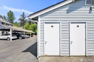 23333 Cedar Way, Mountlake Terrace, WA 98043 - Photo 24