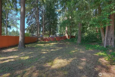 12608 215th Avenue Ct E, Bonney Lake, WA 98391 - Photo 22