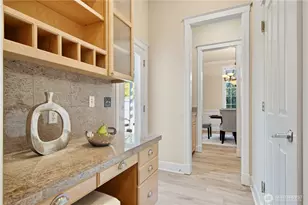 21226 SE 26th St, Sammamish, WA 98075 - Photo 14