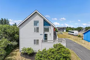 885 Ocean Shores Blvd SW, Ocean Shores, WA 98569 - Photo 2