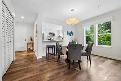 3935 226th Place SE #111, Issaquah, WA 98029 - Photo 10